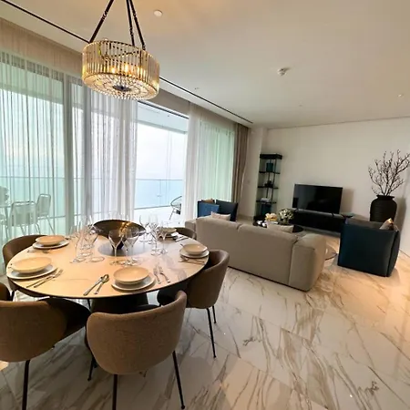 Del Mar Apartment *
